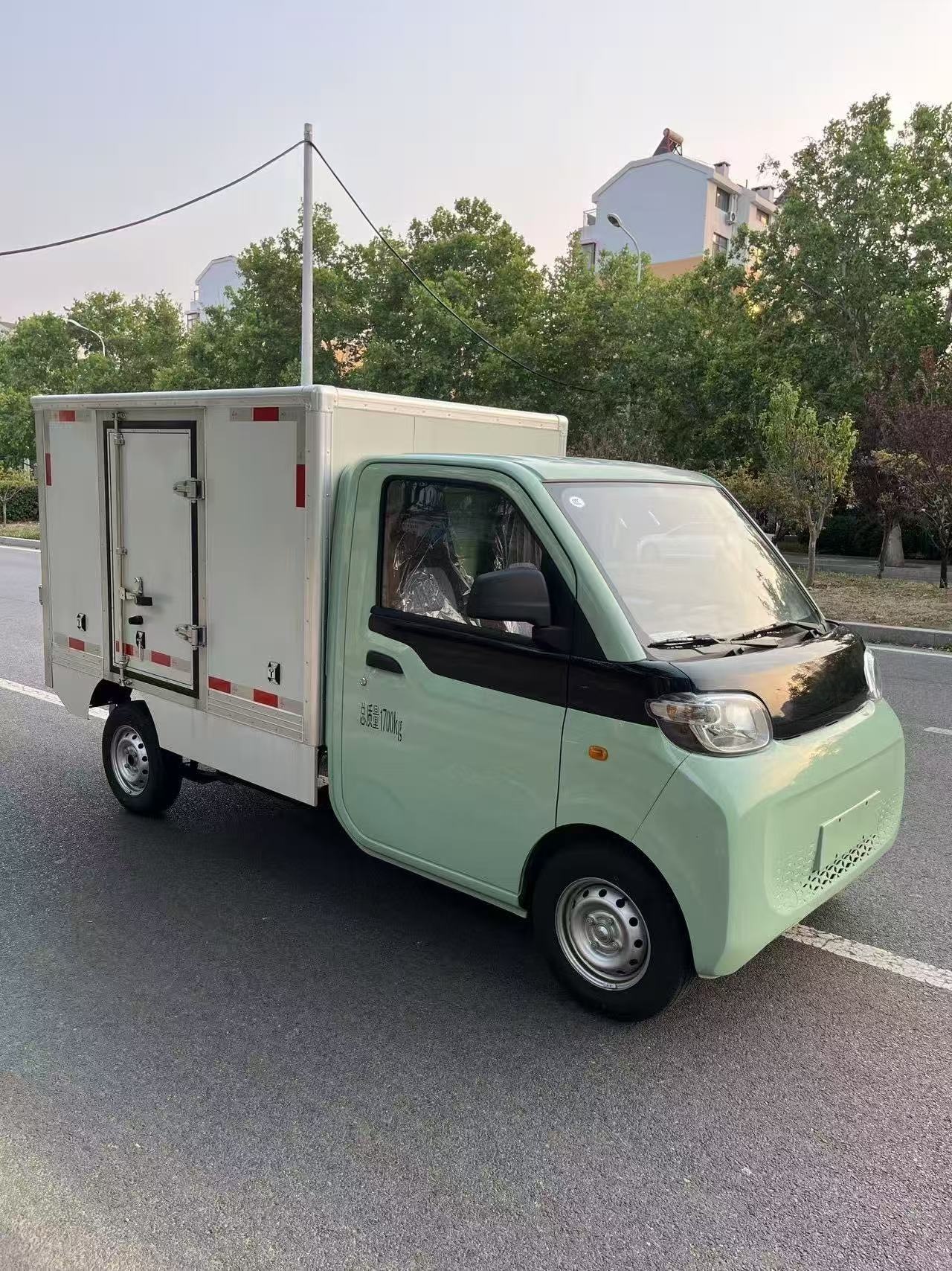 Last-Mile Delivery Automatic EEC L7e Mini Electric Cargo Van Pickup Truck from China for Sale 